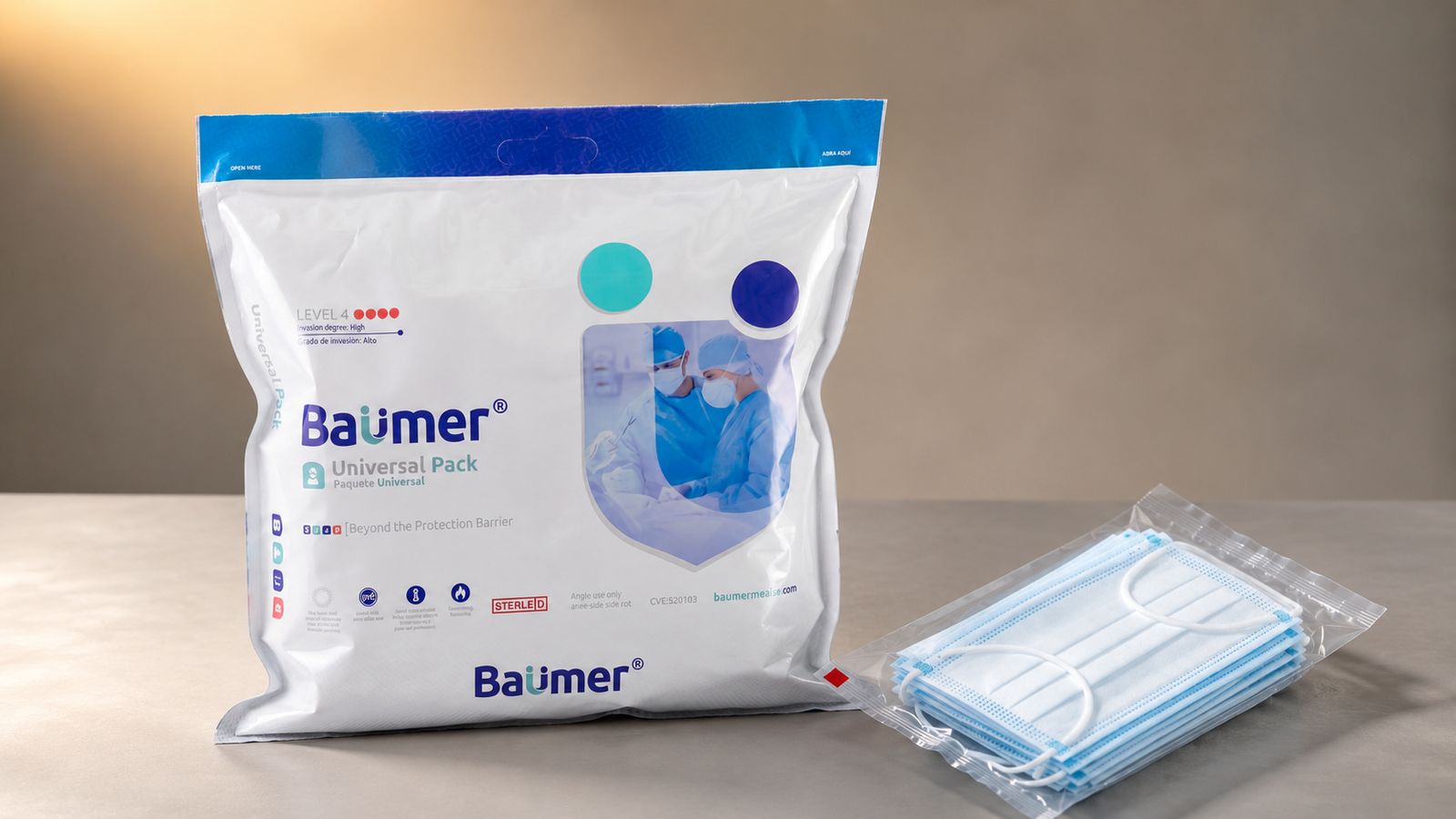 Empaque Baümer Universal Pack y bolsa transparente con cubrebocas desechables